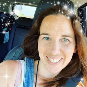 Meet your Posher, Lucy